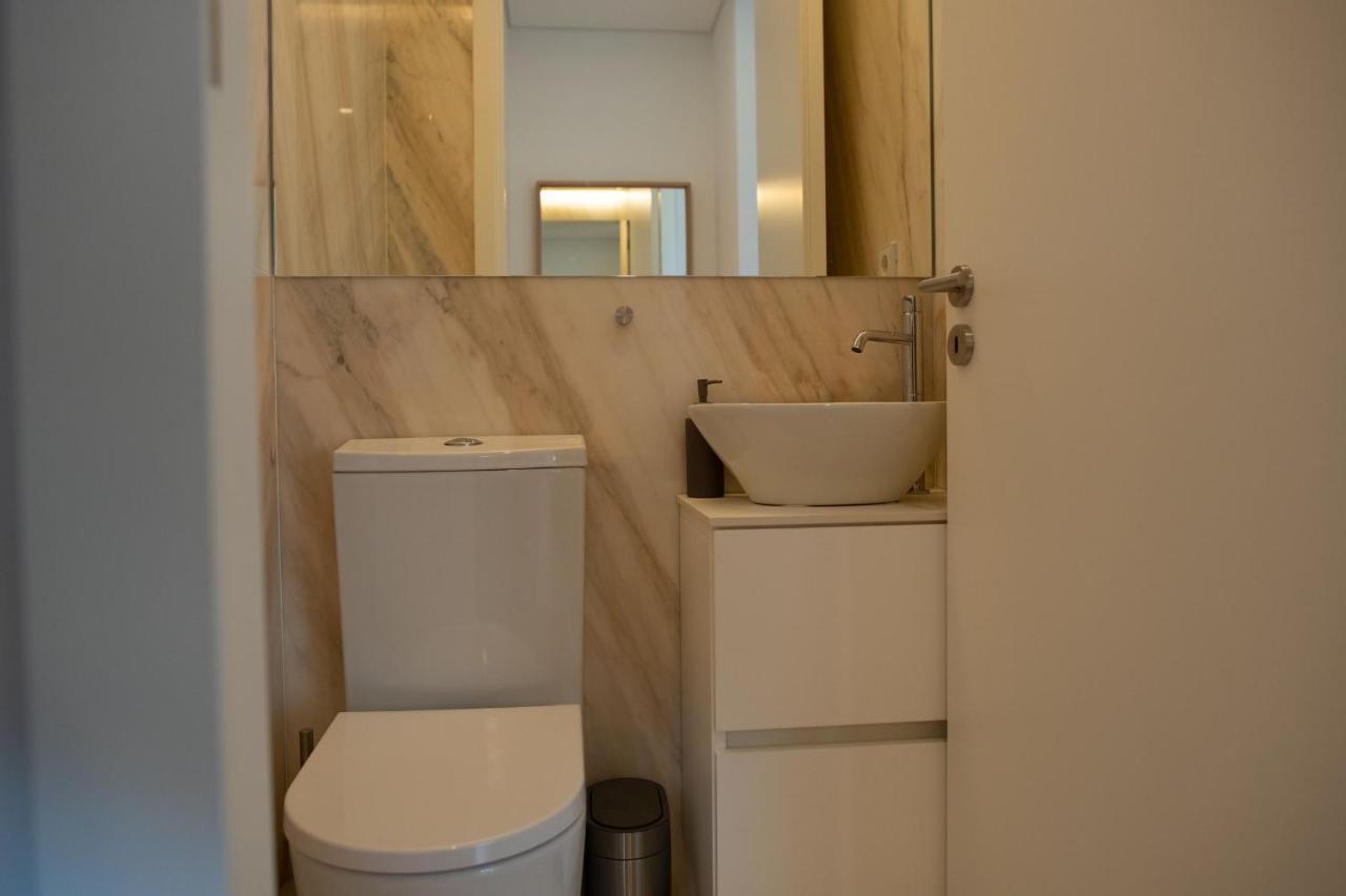 Spacious Studio W/ Balcony & Ac By Lovelystay Porto Zewnętrze zdjęcie